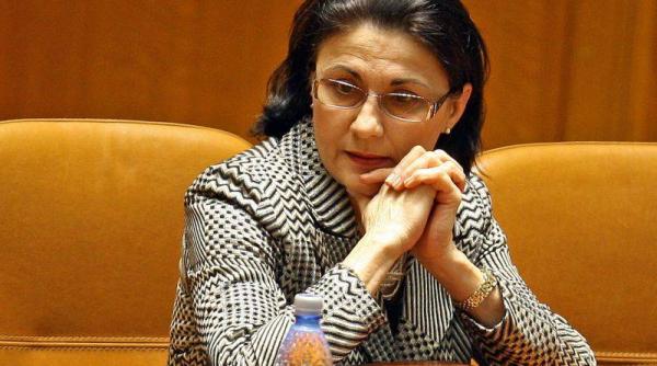 ecaterina andronescu ar putea sa se retraga din viata publica