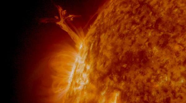 studiu un nou tip de nor solar magnetic a fost descoperit