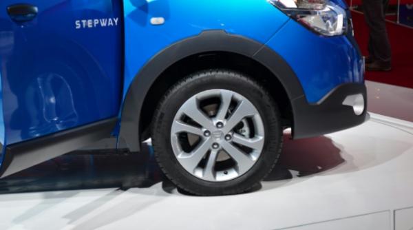 dokker stepway masina de 15 000 de euro lansata de dacia foto