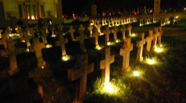 mormant cu gps  cimitir ultramodern in botoprc c8prc 99ani