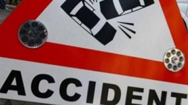 accident grav in covasna patru mor i doi rani i dupa ce o masina a lovit un excavator