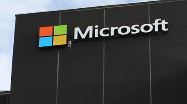 microsoft renun a la numele nokia de pe noile telefoane inteligente