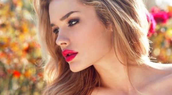 studiu blonde au sau nu iq mai mic