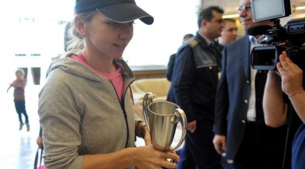 carole bouchard jurnalista din fran a care a desfiin at o pe simona halep revine ce scrie de romanca