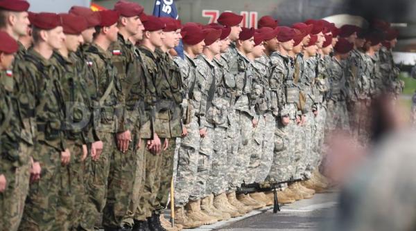 polonia muta trupe din vest la grani a cu ucraina masura fara precedent in ultimele doua decenii