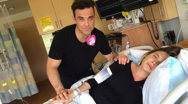 robbie williams spectacol in spital in fa a so iei care urma sa nasca video