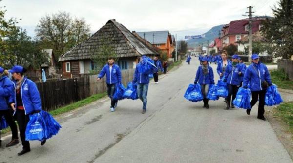 campania lui iohannis cu punga la sate