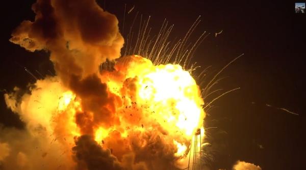 racheta antares a nasa a explodat la scurt timp dupa lansare foto i video