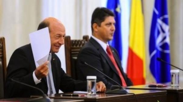 poze udrea bica titus corla ean basescu aduce atingere rela iilor cu fran a