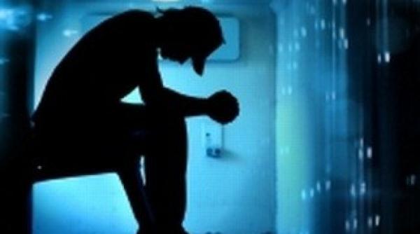 adolescent din dambovita violat de prietenul lui si obligat sa fure reactia parintilor