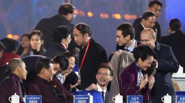 putin s a dat la so ia pre edintelui chinei cenzorii au scos imaginea