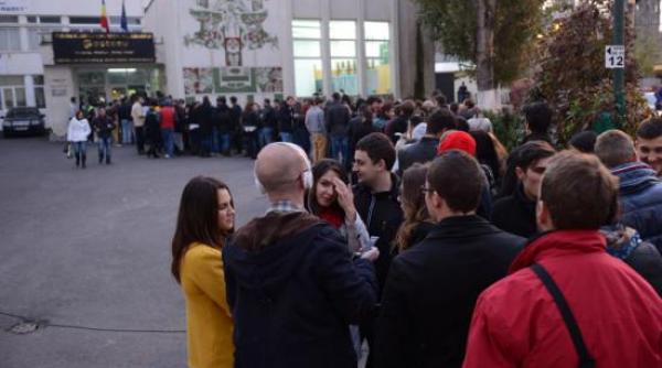 studentii vor avea liber vineri si luni pentru a putea vota la domiciliu ce spune anosr