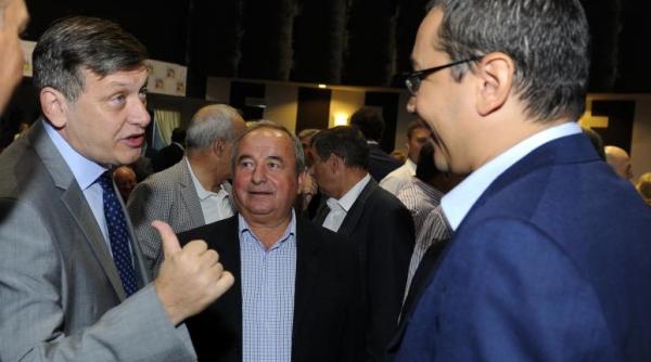 cum ar fi fost o dezbatere ponta antonescu