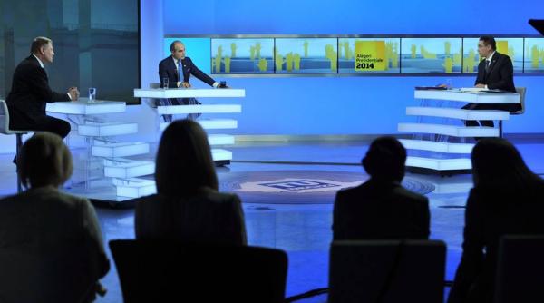 dezbatere ponta iohannis rare bogdan dezvaluiri despre fotografia de colec ie cu daciana sarbu