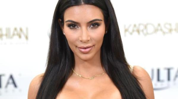 kim kardashian ipostaza pe care trebuie sa o vezi ca sa o crezi foto