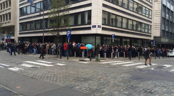 alegeri preziden iale 2014 diaspora coada mamut intr o capitala europeana comisar european intre cei 2 500 de oameni