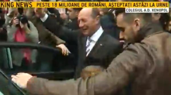 alegeri preziden iale 2014 tur doi basescu dupa vot scap de o greutate basi tii sa vina la urne