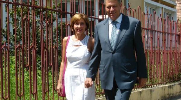 klaus iohannis noul pre edinte al romaniei biografie i avere