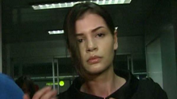 tragedie pentru monica gabor un bu tean de 100 de kilograme a cazut peste tatal ei