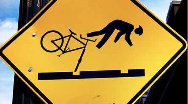 solistul unei trupe celebre accident de bicicleta terapie intensiva trei placi metalice 18 suruburi