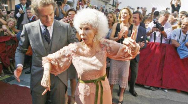 cayetana fitz james ducesa de alba a murit ce avere de inea