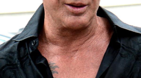 la 62 de ani revine la sportul care l a desfigurat in anii 90