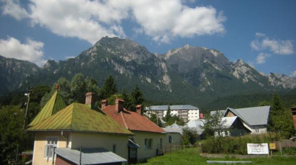 medeea marinescu i florin piersic cople i i de surpriza primarului din bu teni emanoil savin