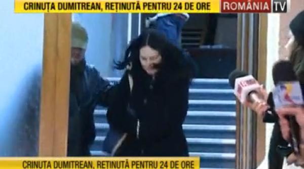 crinu a dumitrean cu catu ele la maini ce spune ciutacu