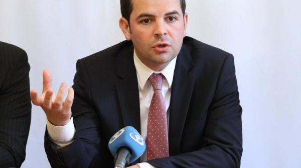 daniel constantin traian basescu ar fi ajutat de o noua suspendare