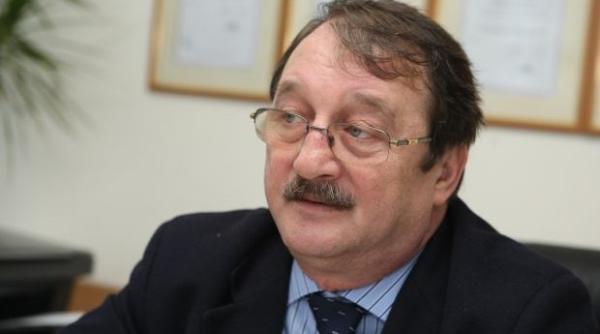 mircea basescu arest la domiciliu ce nu are voie sa faca