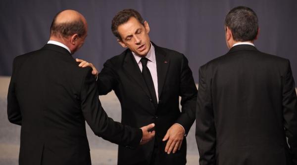 nicolas sarkozy in lupta pentru pre edin ia fran ei primul pas efia partidului sau