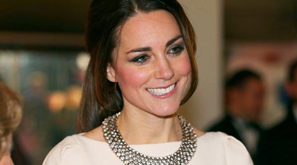 kate middleton  nud  ipostaza incredibila in care a fost surprinsa ducesa   foto