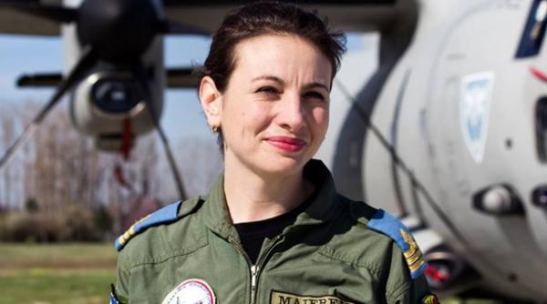 prima femeie pilot de supersonic premiata la ateneul roman