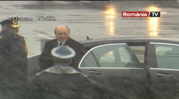 ziua na ionala a romaniei pre edintele traian basescu ultima parada de 1 decembrie foto i video