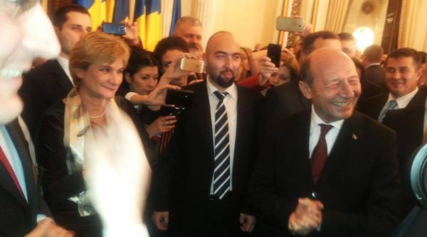 traian basescu andreea pora dialog halucinant la cotroceni