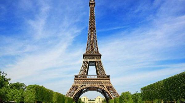 turnul eiffel  secret ascuns  milioane de turisti il viziteaza  dar nu stiu asta   foto