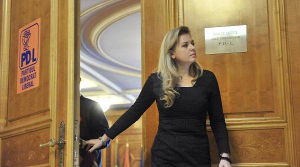 gestul facut de roberta anastase in parlament victor ciutacu e nepre uita