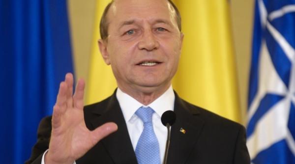 traian basescu declara ii de presa la ora 18 30