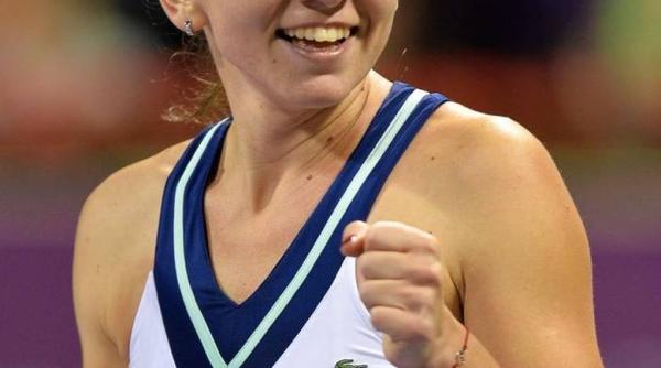 tricou simona halep cu autograf cumparat la pre de opera de arta