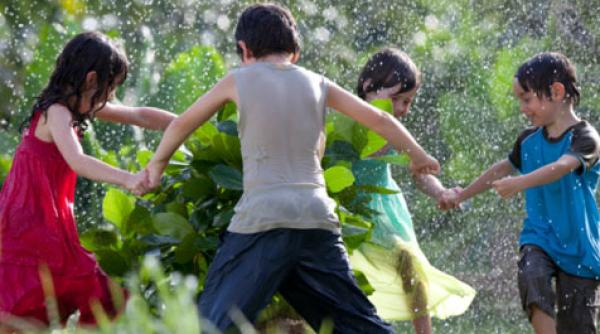 parin i de succes cat de mult sunt ajuta i copii sa inve e independen a