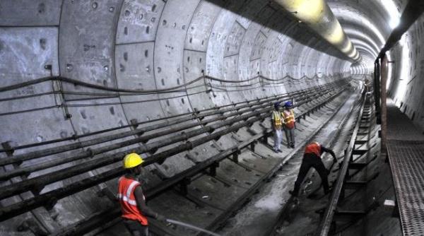 ue ii face metrou lui pandele la voluntari si ne finanteaza autostrada montana