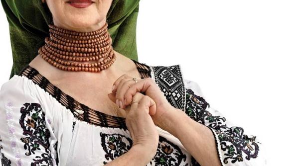 sofia vicoveanca i a dat doi pumni baiatului care a sarutat o la 12 ani