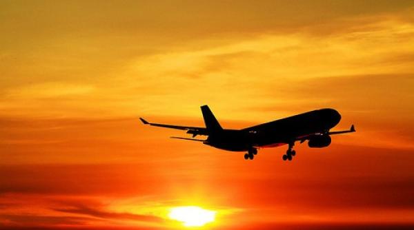 avion rus aproape de o coliziune cu o aeronava de pasageri