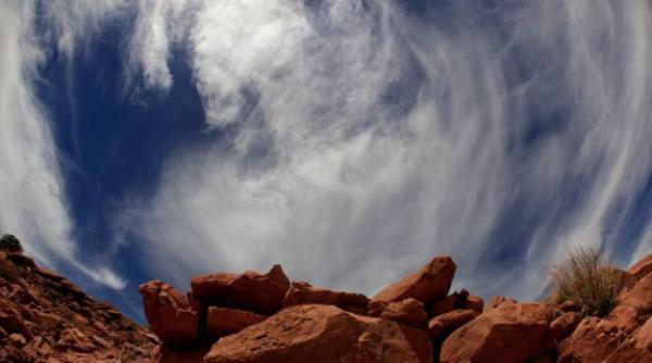 imagini spectaculoase care apar odata la cativa ani zici ca este o patura video