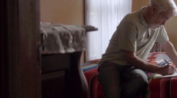 gestul profesorului care a impresionat oamenii de pretutindeni video