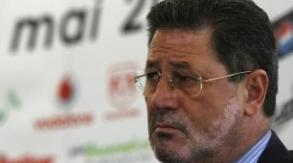 nae manea a murit cornel dinu reac ie soarta lui coincide cu decaderea rapidului