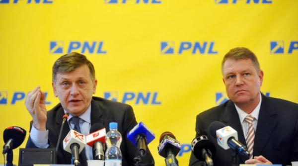 crin antonescu despre klaus iohannis poate ca stiu ca este un om care vorbeste putin si gandeste cat vorbeste