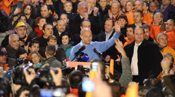 traian basescu pnl pre edintele in func ie are un loc asigurat in conducerea pnl spune mircea toader