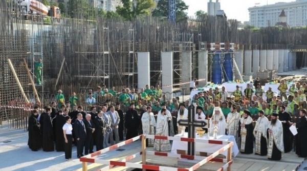 parlamentul a marit de apte ori bugetul pentru biserici