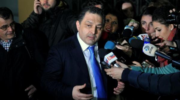 perchezi ii de amploare la marian vanghelie acuza ii de frauda cu dosare sociale